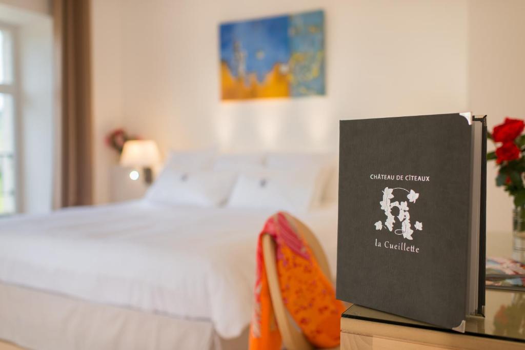 Chateau & Spa De La Cueillette Meursault Room photo